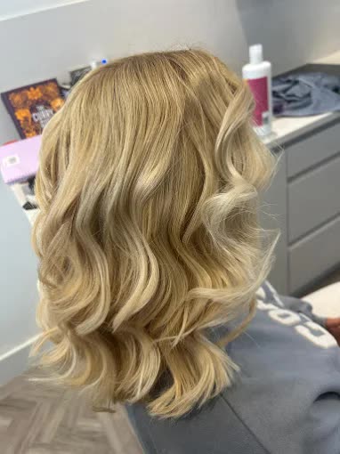 Hair styling work by Sophie, mobile hairdresser Liverpool — example 8